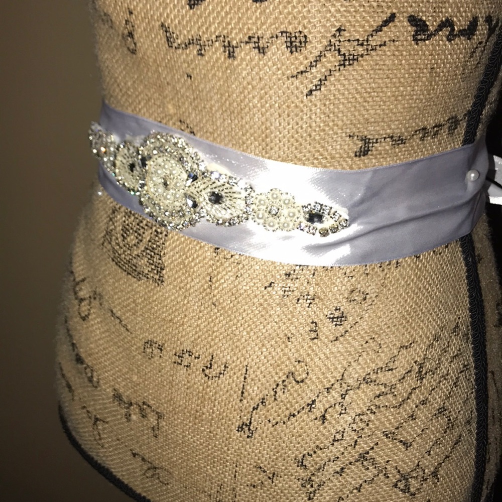 New Rhinestone Ribbon Belt/Sash - Picture 5 of 8
